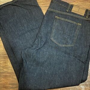 Tommy Hilfiger Men's Classic Bootcut Jeans 42x32 Excellent Condition